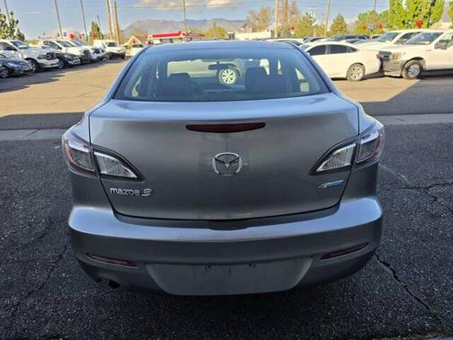 Liquid Silver Metallic 2013 Mazda Mazda3 i Sport
