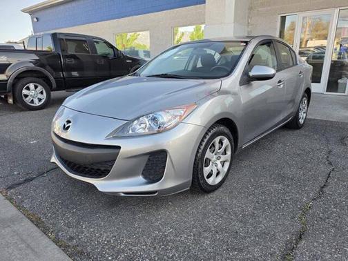 Liquid Silver Metallic 2013 Mazda Mazda3 i Sport
