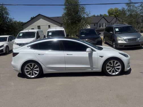 Pearl White Multi-Coat 2020 Tesla Model 3 Standard Range Plus