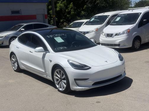 Pearl White Multi-Coat 2020 Tesla Model 3 Standard Range Plus