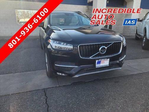 2018 Volvo XC90 T6 Momentum