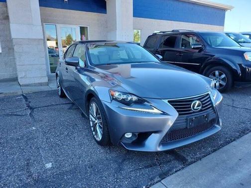 2016 Lexus IS 200t Base