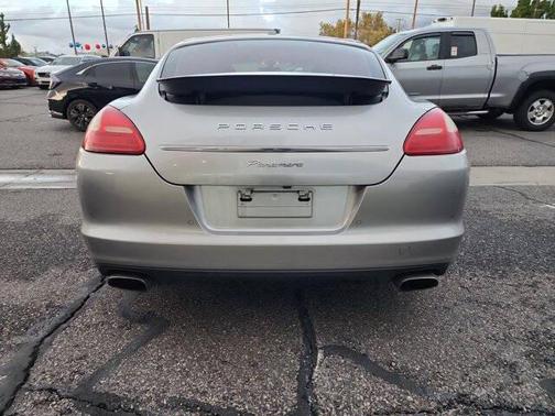2011 Porsche Panamera 4