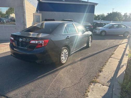 2014 Toyota Camry LE