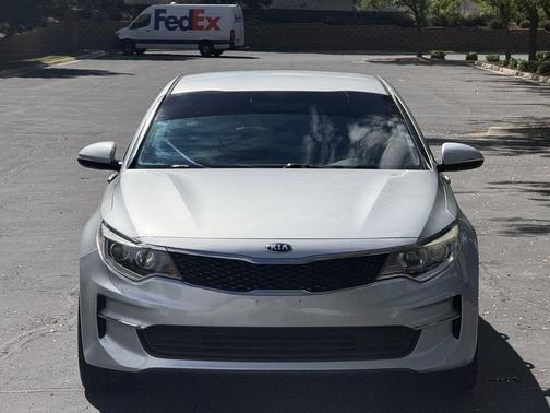 Sparkling Silver 2017 Kia Optima LX