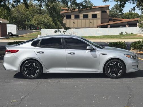 Sparkling Silver 2017 Kia Optima LX