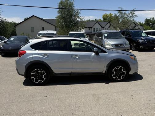 Ice Silver Metallic 2013 Subaru XV Crosstrek 2.0i Premium