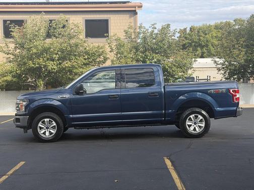 Blue 2018 Ford F-150 XL