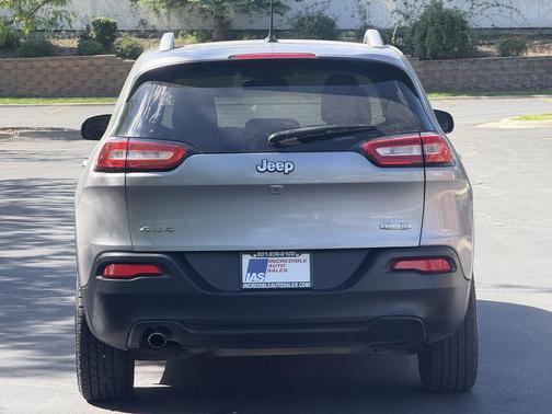 Billet Silver Metallic Clearcoat 2015 Jeep Cherokee Latitude