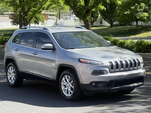 Billet Silver Metallic Clearcoat 2015 Jeep Cherokee Latitude
