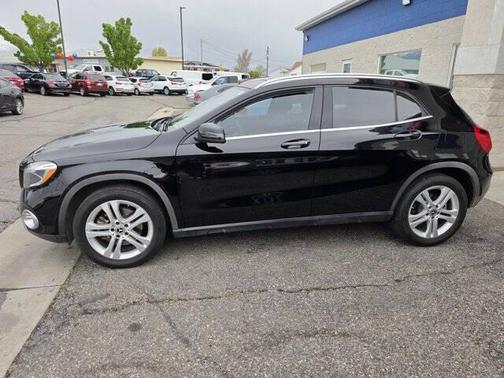 Black 2018 Mercedes-Benz GLA 250 Base