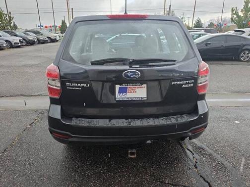 2015 Subaru Forester 2.5i