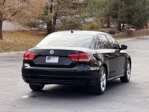 2015 Volkswagen Passat 1.8T Limited Edition