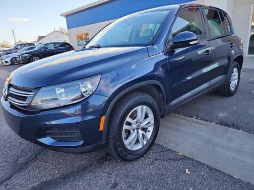 2012 Volkswagen Tiguan LE