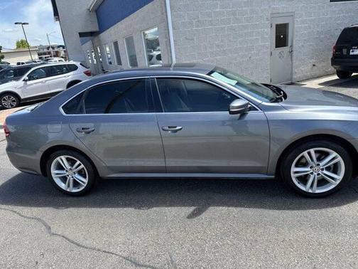 2015 Volkswagen Passat 2.0L TDI DSG SE w/Sunroof