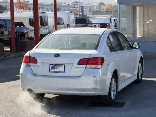 Satin White Pearl 2011 Subaru Legacy Premium