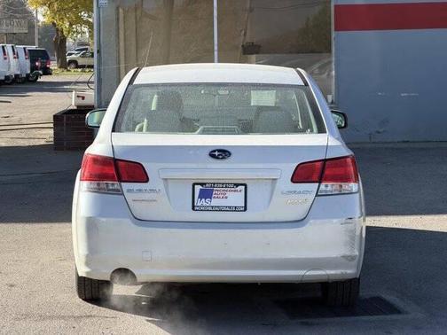 Satin White Pearl 2011 Subaru Legacy Premium