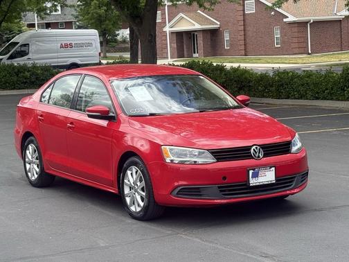 Tornado Red 2012 Volkswagen Jetta SE