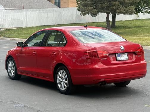 Tornado Red 2012 Volkswagen Jetta SE