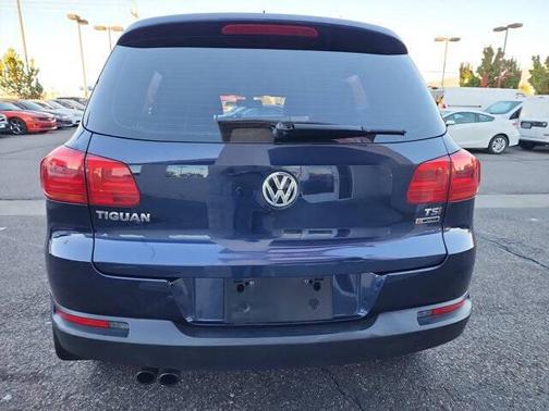 2016 Volkswagen Tiguan 2.0T SE 4MOTION