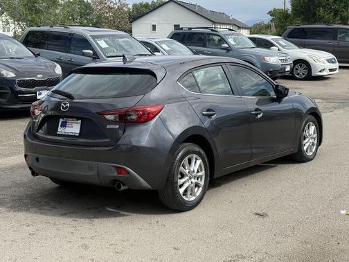 Meteor Gray Mica 2016 Mazda Mazda3 i Grand Touring