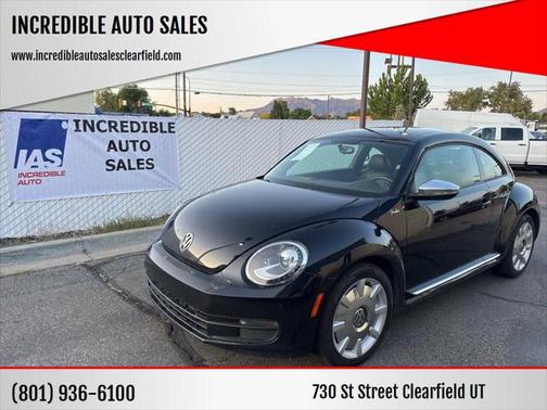 2013 Volkswagen Beetle 2.5L Fender Edition