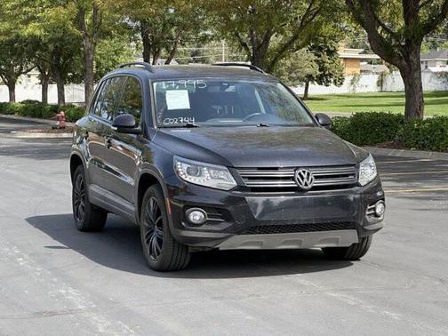 2016 Volkswagen Tiguan SE