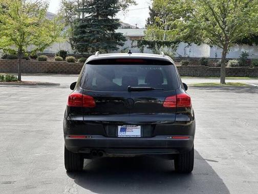2016 Volkswagen Tiguan SE