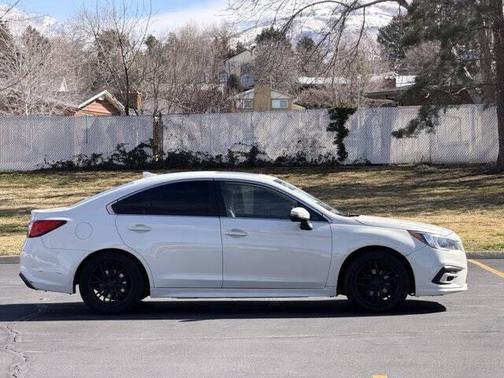 2019 Subaru Legacy Premium