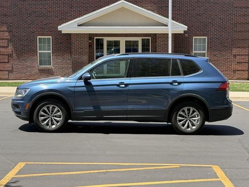 Silk Blue Metallic 2018 Volkswagen Tiguan 2.0T S 4MOTION