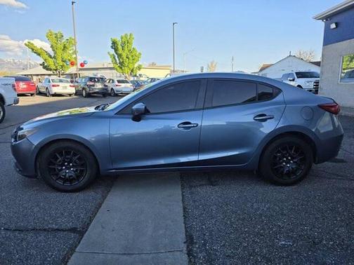 2015 Mazda Mazda3 i Sport