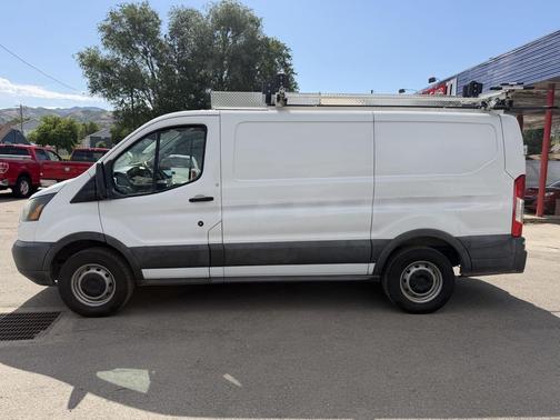 Oxford White 2016 Ford Transit-250 Base