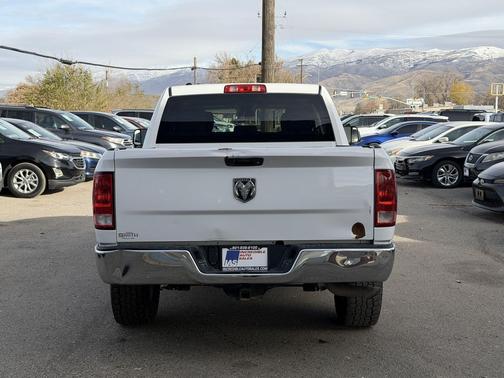 Bright White Clearcoat 2017 RAM 1500 Tradesman