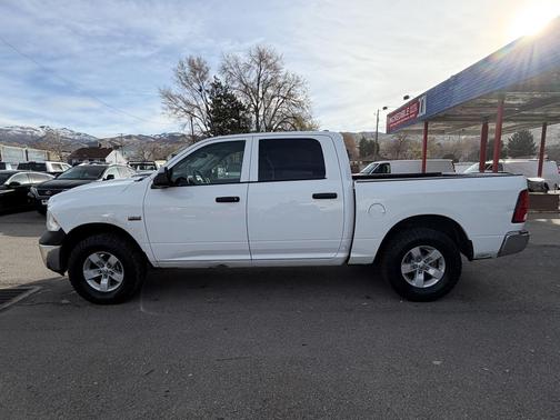 Bright White Clearcoat 2017 RAM 1500 Tradesman