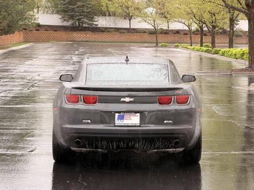Ashen Gray Metallic 2013 Chevrolet Camaro 2LT
