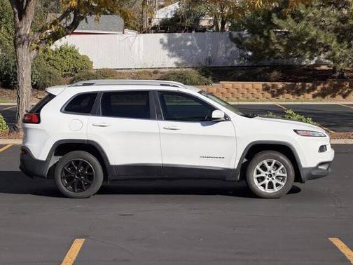 2018 Jeep Cherokee Latitude Plus