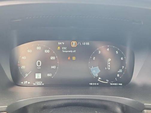2018 Volvo V90 Cross Country T6