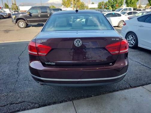 2012 Volkswagen Passat Base