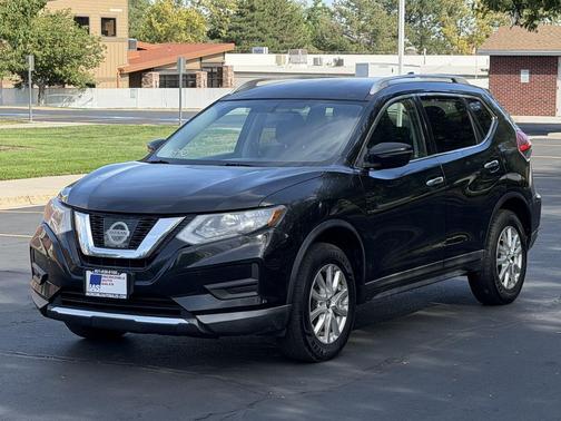 Magnetic Black 2017 Nissan Rogue SV