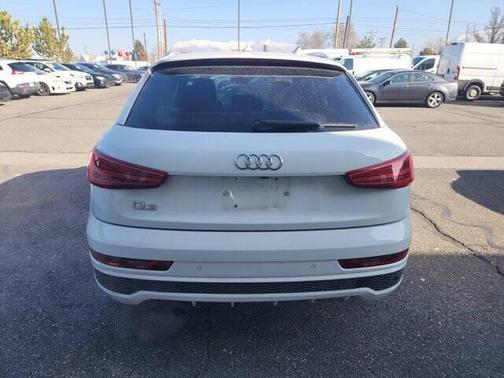 2017 Audi Q3 2.0T Prestige