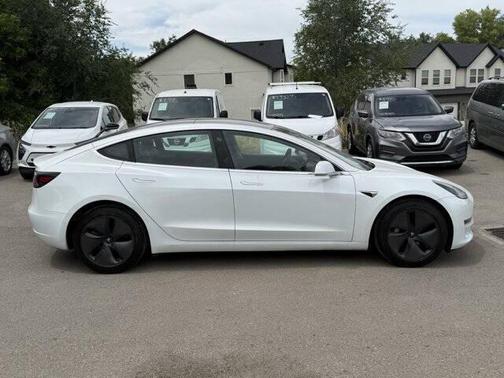Pearl White Multi-Coat 2020 Tesla Model 3 Standard Range