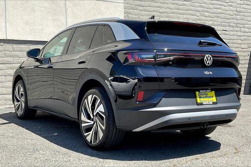 2025 Volkswagen ID.4 Pro S Plus
