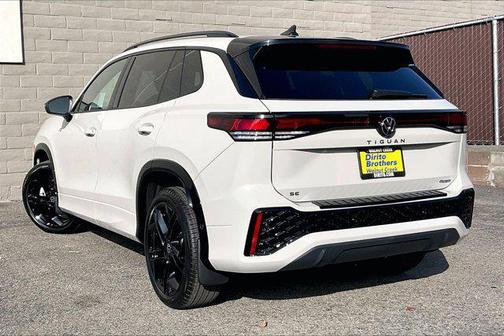 2026 Volkswagen Tiguan 2.0T SE R-Line Black 4MOTION