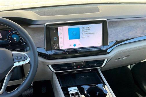 2026 Volkswagen Atlas 2.0T SE w/Technology 4MOTION