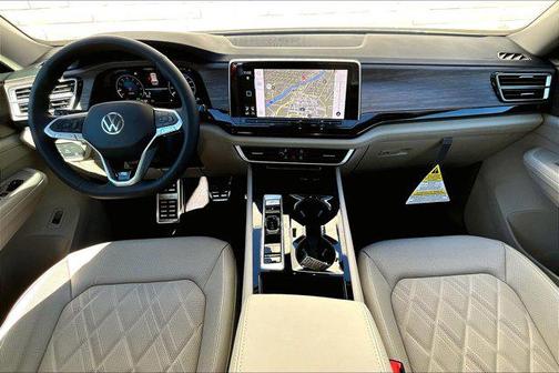2025 Volkswagen Atlas 2.0T SEL Premium R-Line 4MOTION