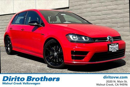 2016 Volkswagen Golf R 2.0T DSG