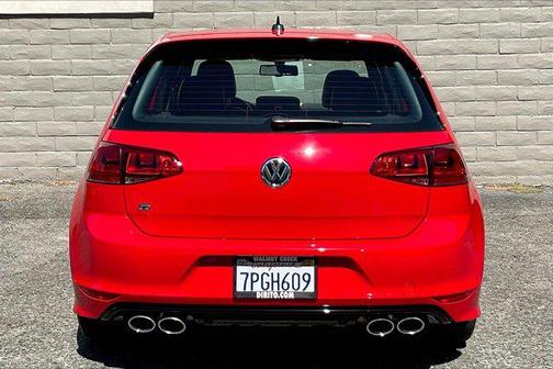 2016 Volkswagen Golf R 2.0T DSG