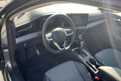 2026 Volkswagen Jetta 1.4T SE