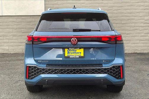 2026 Volkswagen Tiguan 2.0T SEL R-Line 4MOTION