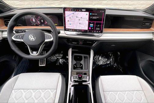 2026 Volkswagen Tiguan 2.0T SEL R-Line 4MOTION